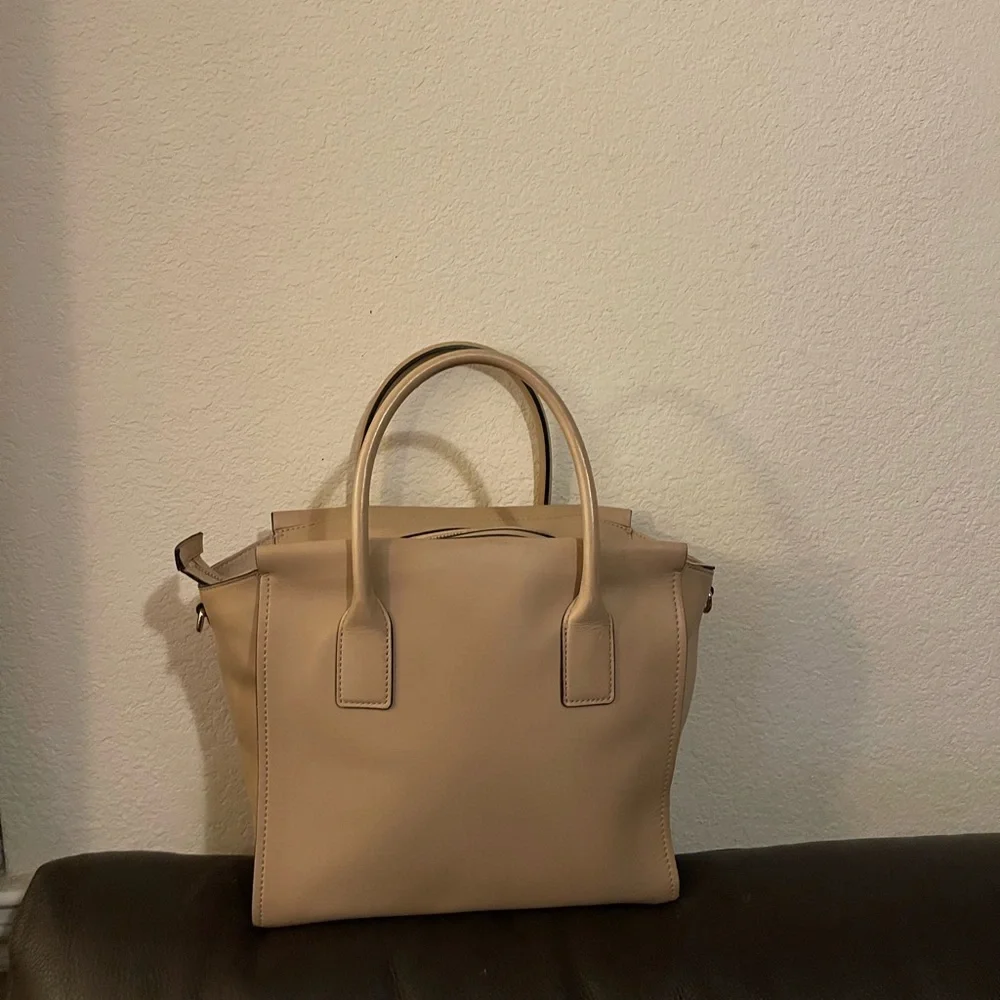 Kate Spade please check all picture of condition - Picture 6 of 17